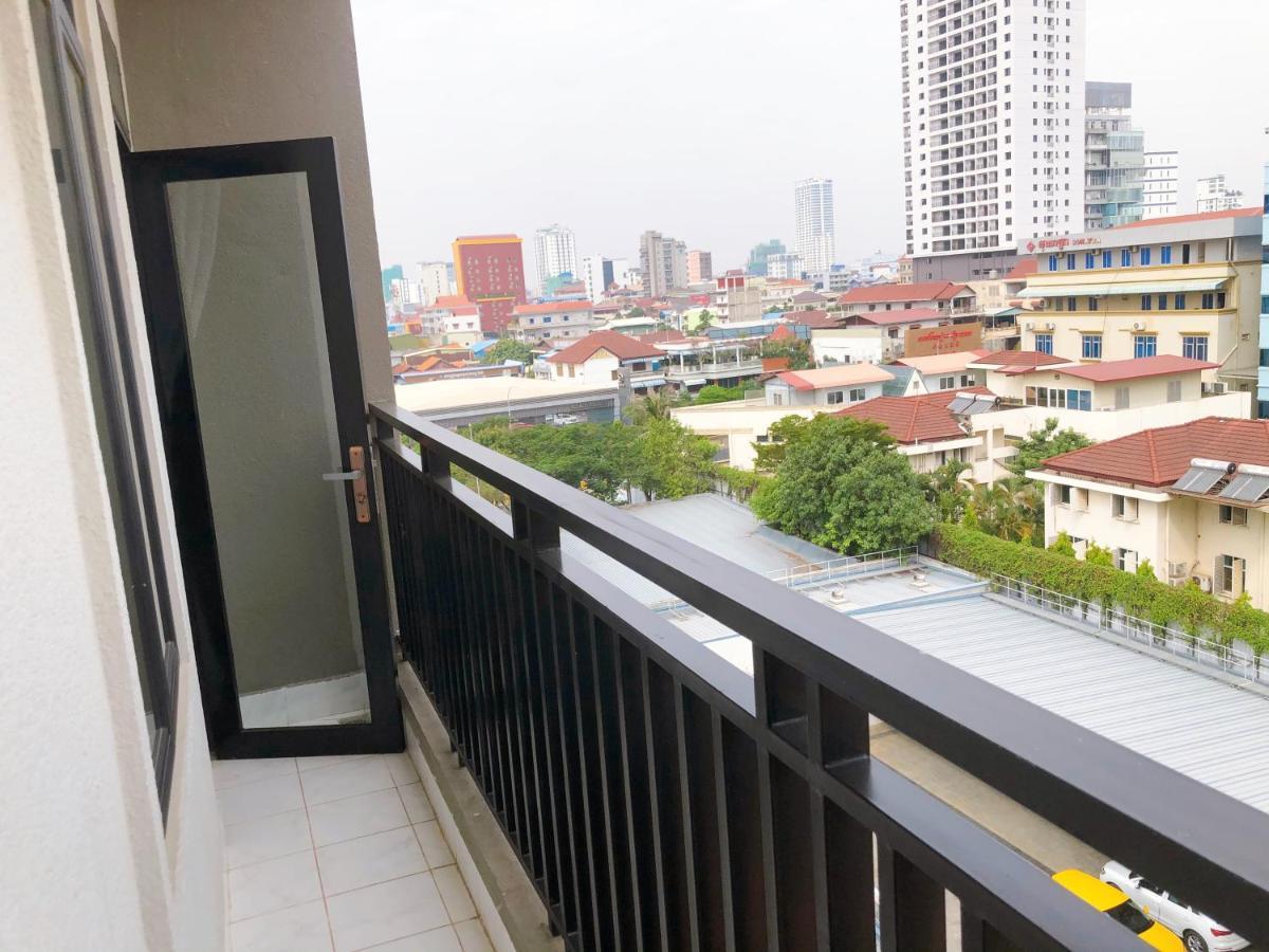 Ptas Tauch Residence Phnom Penh Exterior photo